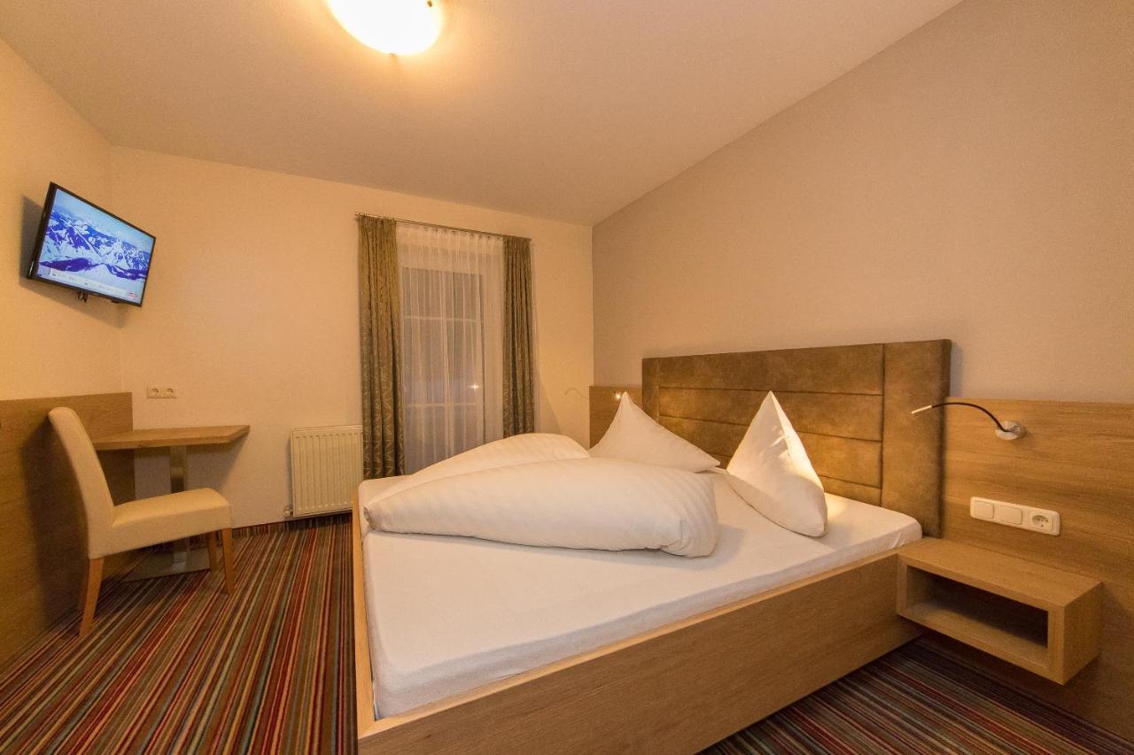 Landhotel Oberdanner Saalbach-Hinterglemm Exterior photo