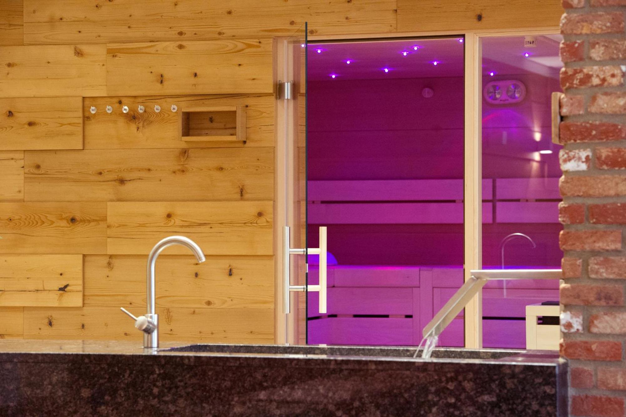 Landhotel Oberdanner Saalbach-Hinterglemm Exterior photo